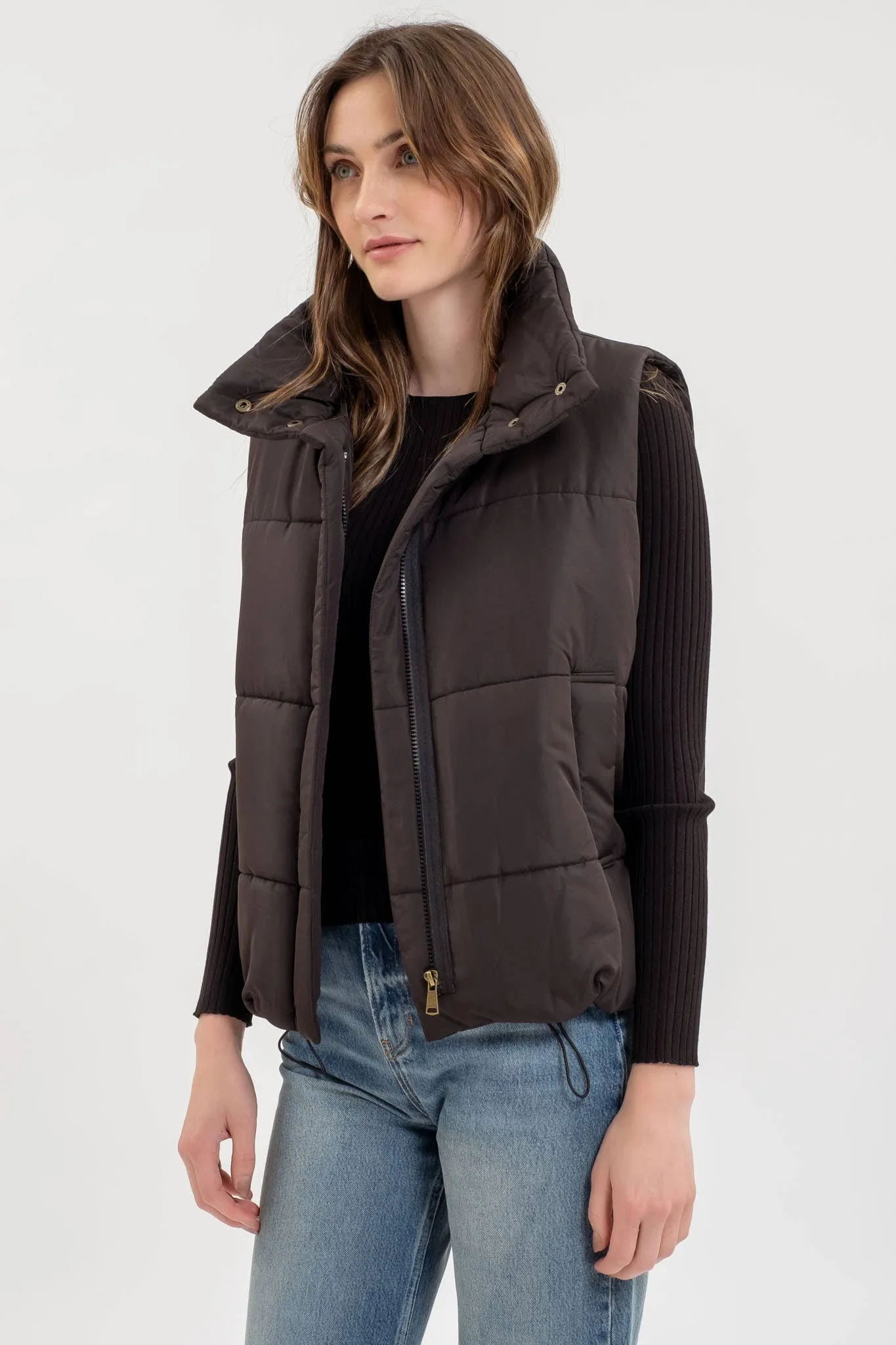 Essential Puffer Vest