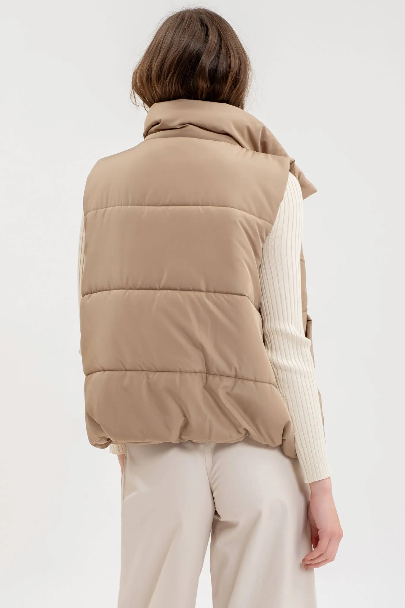 Essential Puffer Vest