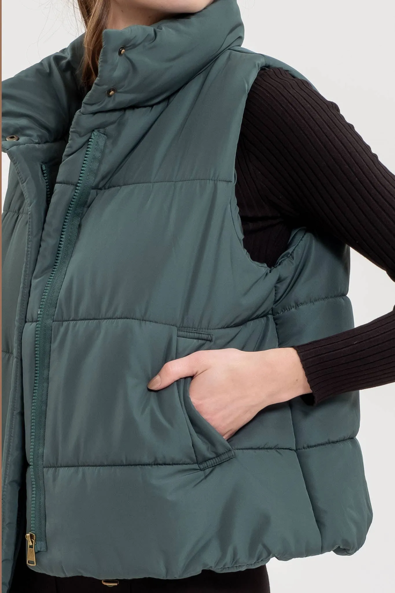 Essential Puffer Vest