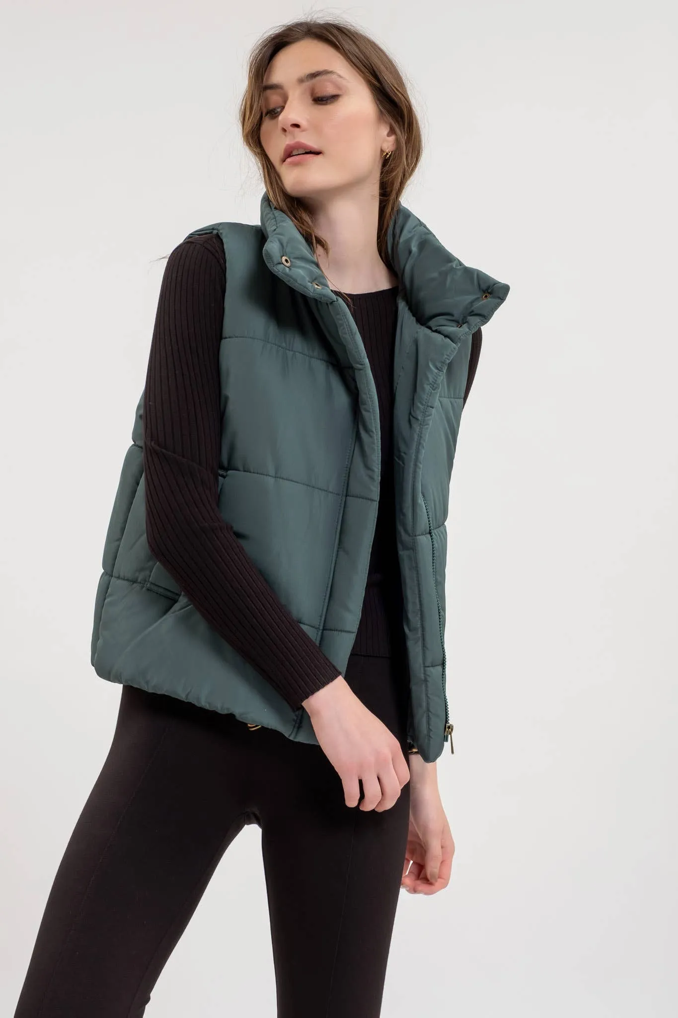 Essential Puffer Vest