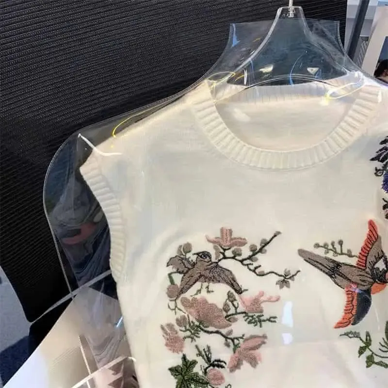 Flower and Bird Embroidery Sleeveless Slim Fit Vest