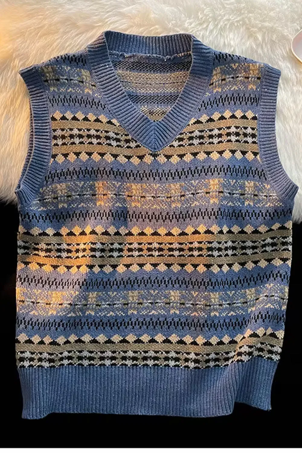 Flytonn-cute winter outfits casual winter outfits christmas outfit party look inspos V-Neck Retro Style Pattern Sleeveless Vest Sweater