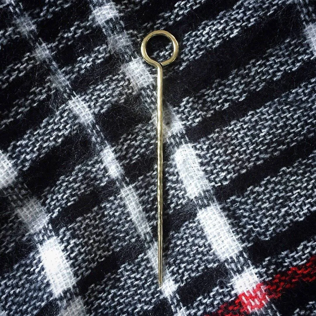 Individual brass handcrafted shawl pin, textured shawl pin, cloak pin, womens gifts, kilt pin, scarf ring, winter fashion, blanket scarf pin