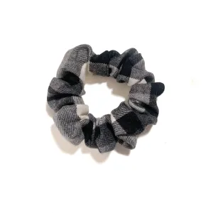 Monochrome Elegance Flannel Matching Scrunchie