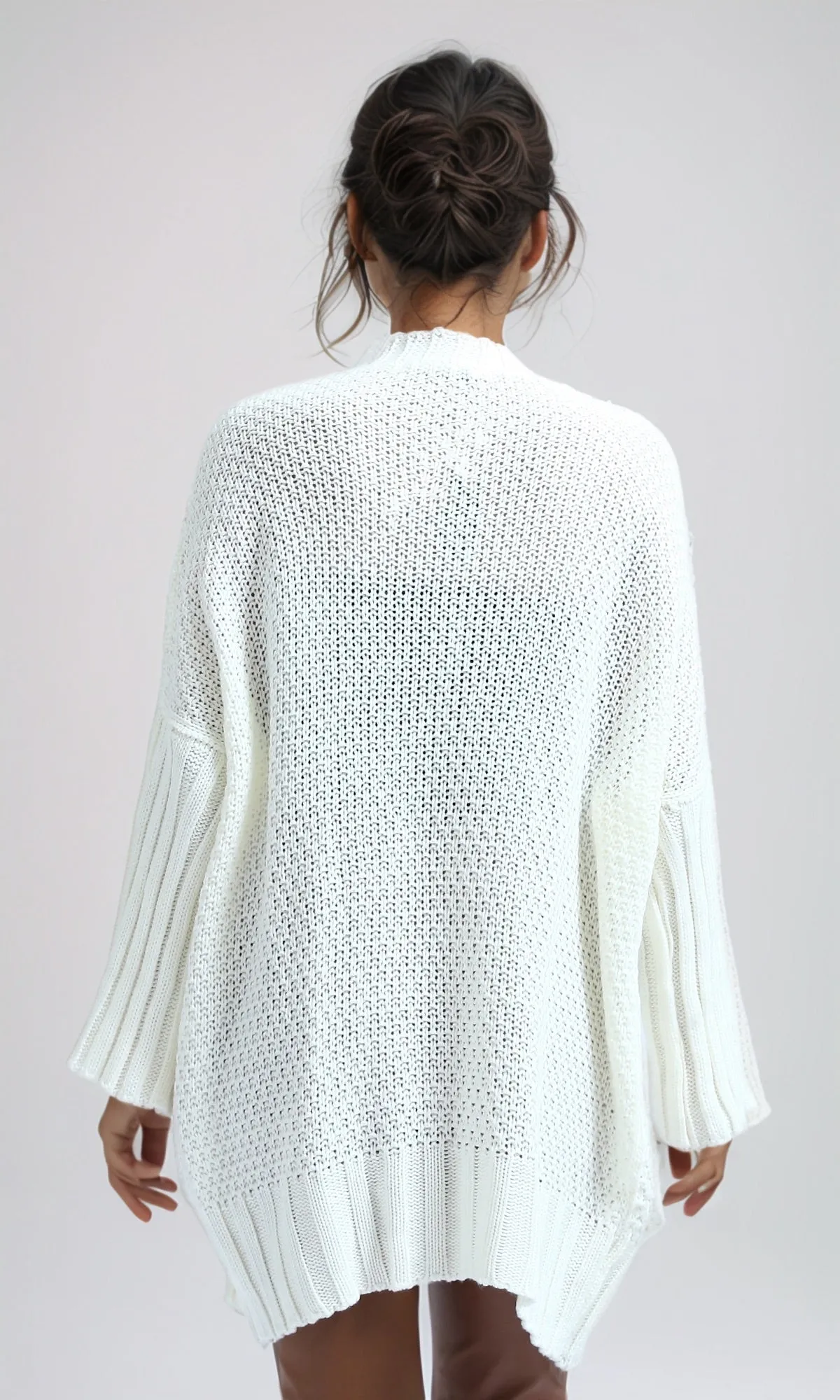 O192841 Long Sleeves Winter Knitted Cardigan - White