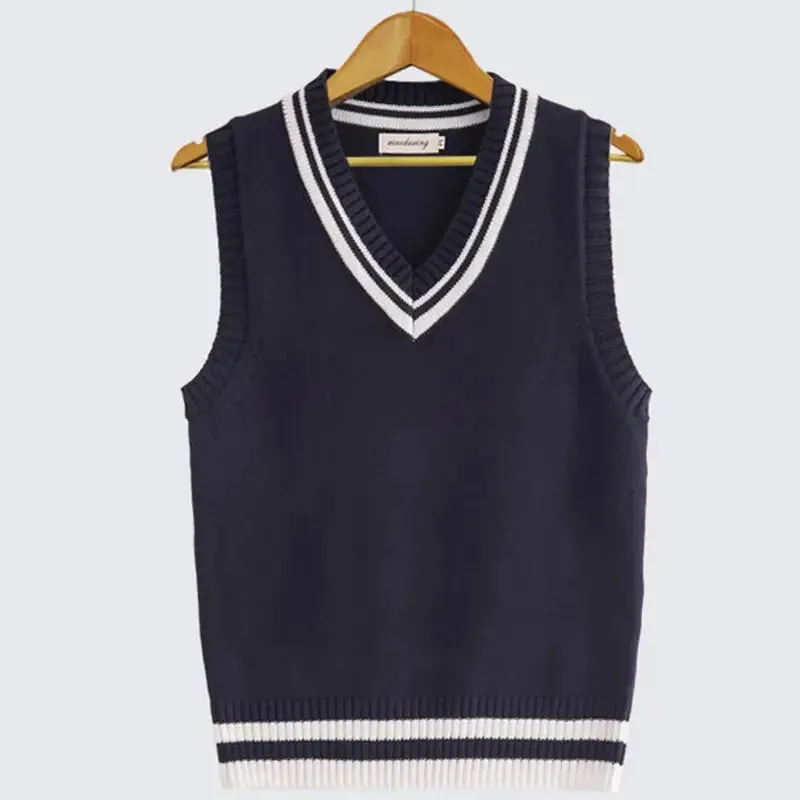 Old Money Essential Knit Vest - Cross & Crown